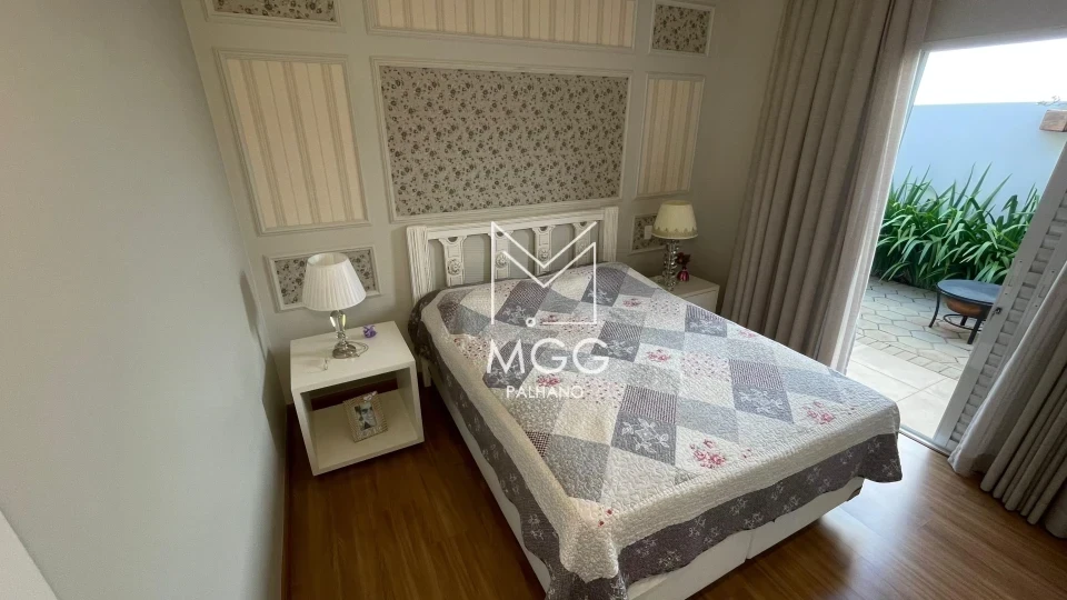 CASA CONDOMÍNIO ROYAL FOREST