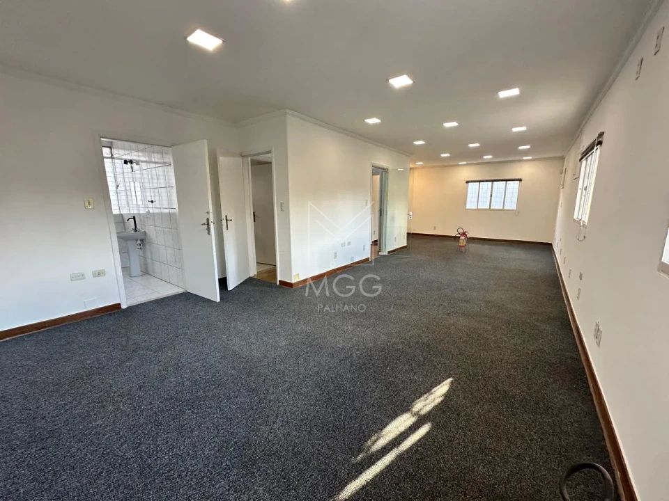 Locação Casa Comercial p/ Clínica na João Cândido,