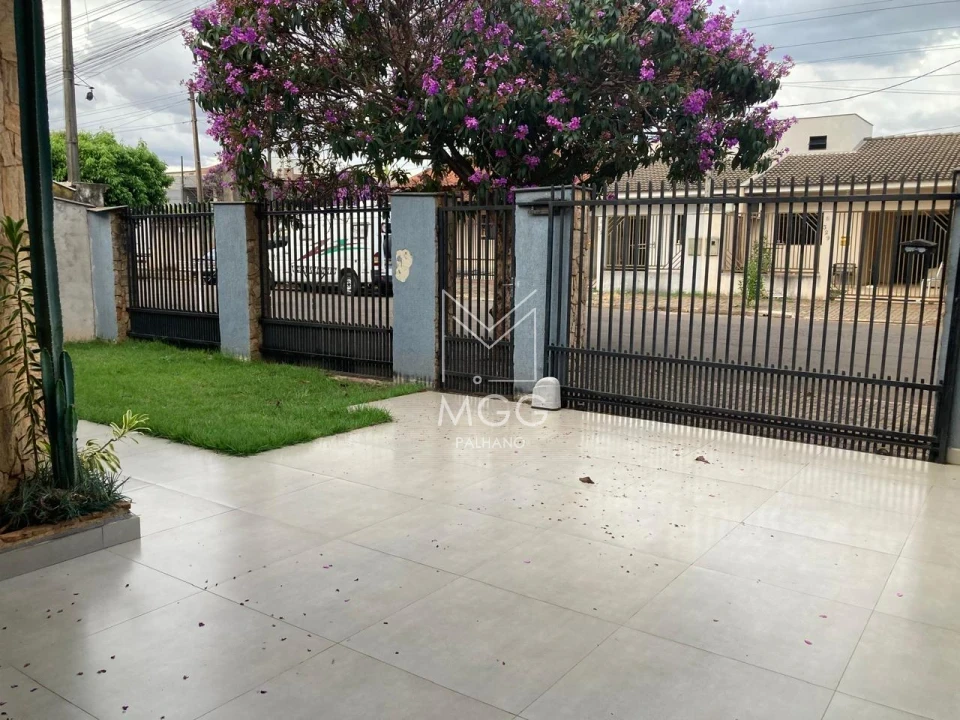 CASA RESIDENCIAL MONTE CASTELO CAMBÉ
