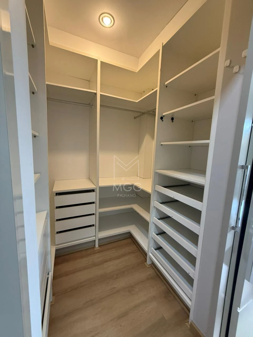 Condomínio Royal Forest