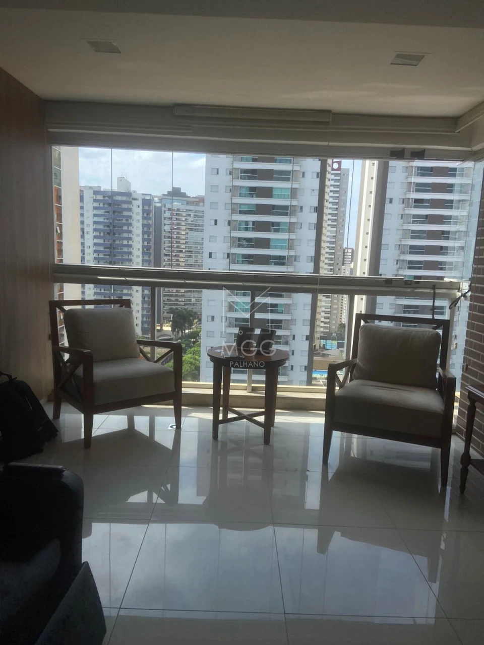 Edifício Poty Lazzarotto