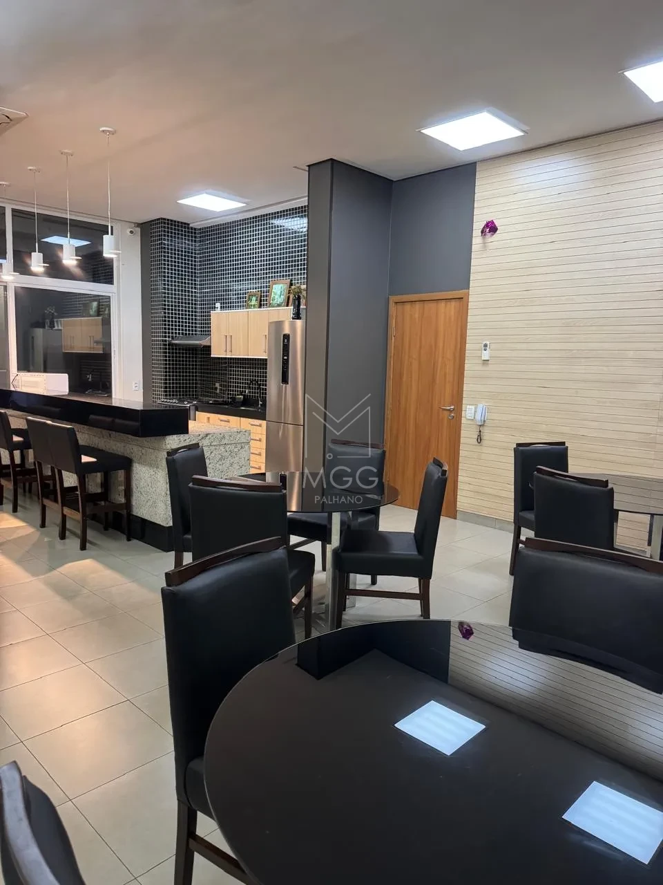 APARTAMENTO A VENDA CONDOMÍNIO SPLENDOR