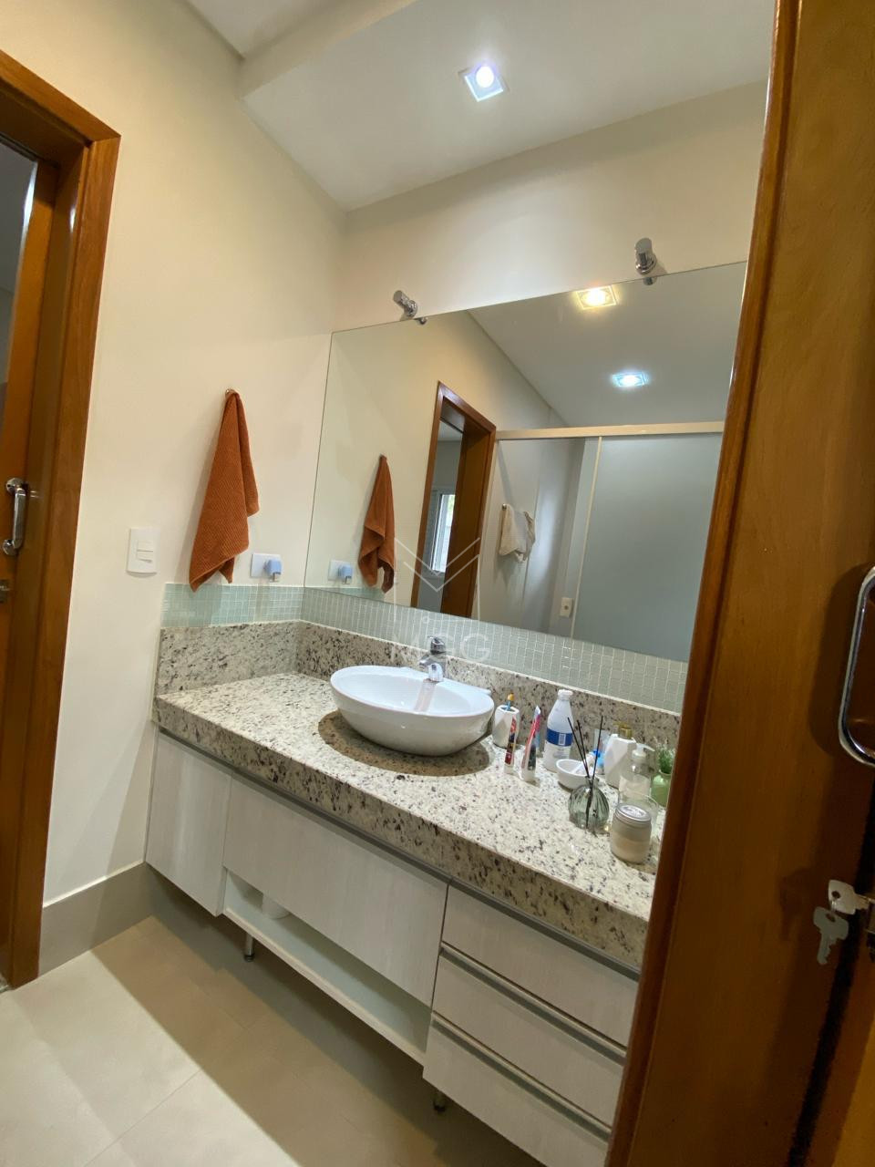 Casa - Condomínio Royal Maison