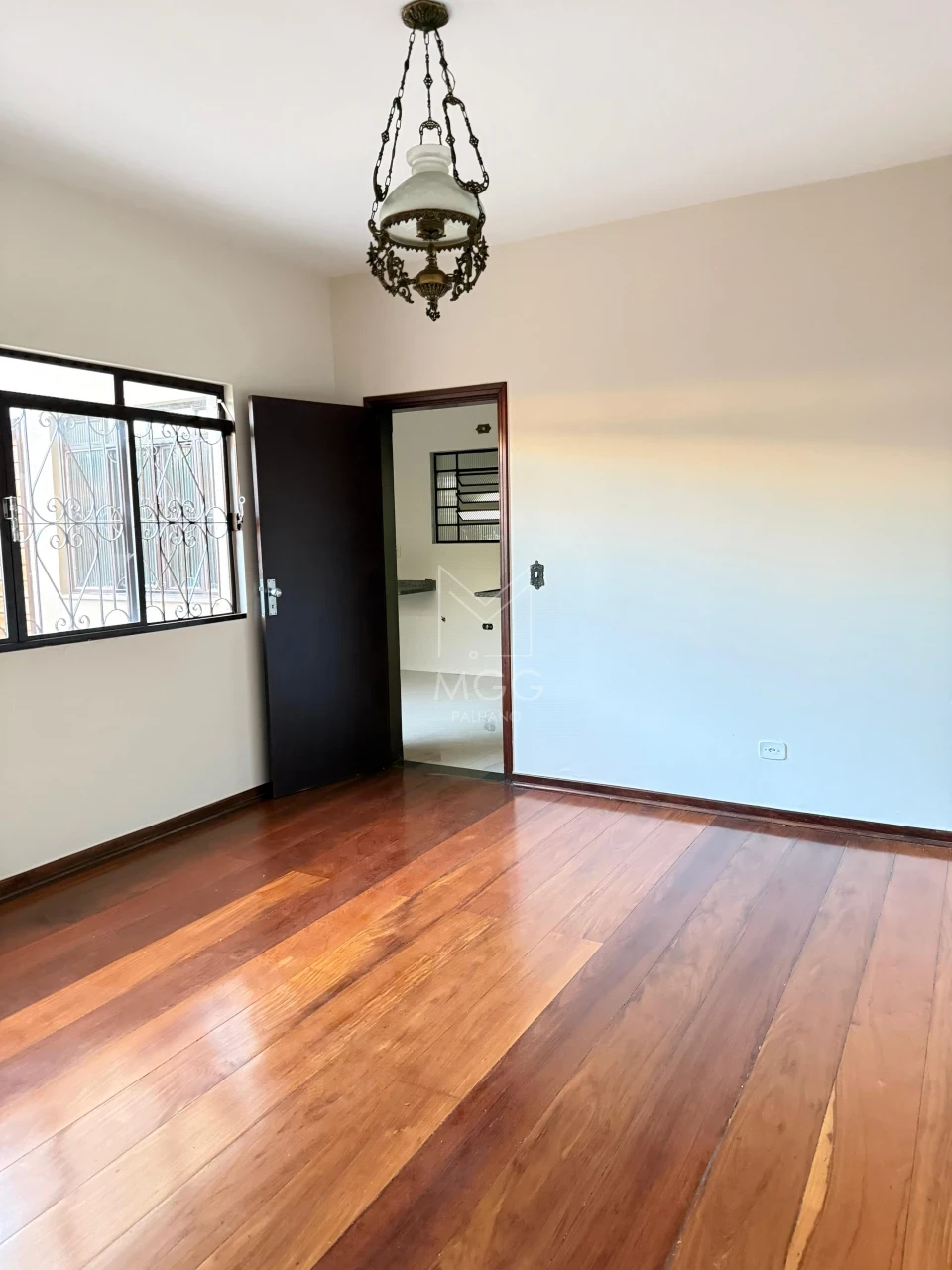 Casa na Rua Deputado Nilson Ribas, nº 1173