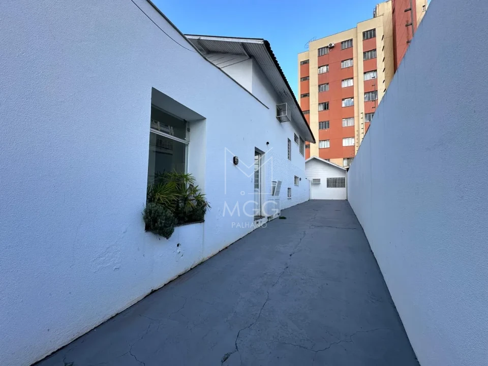 Locação Casa Comercial p/ Clínica na João Cândido,