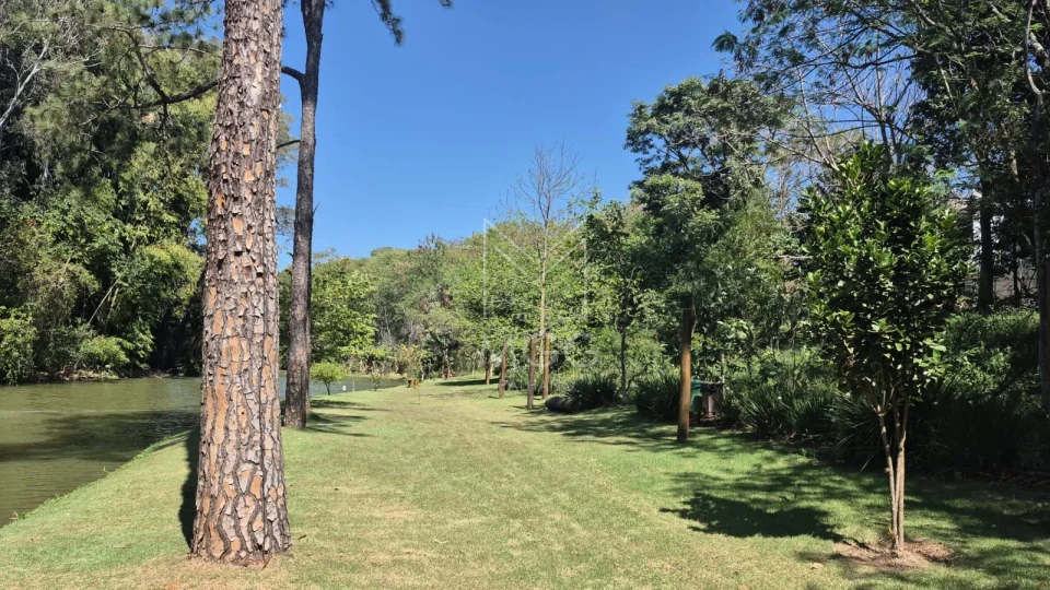 CASA A VENDA CONDOMÍNIO BELLA VITTÁ