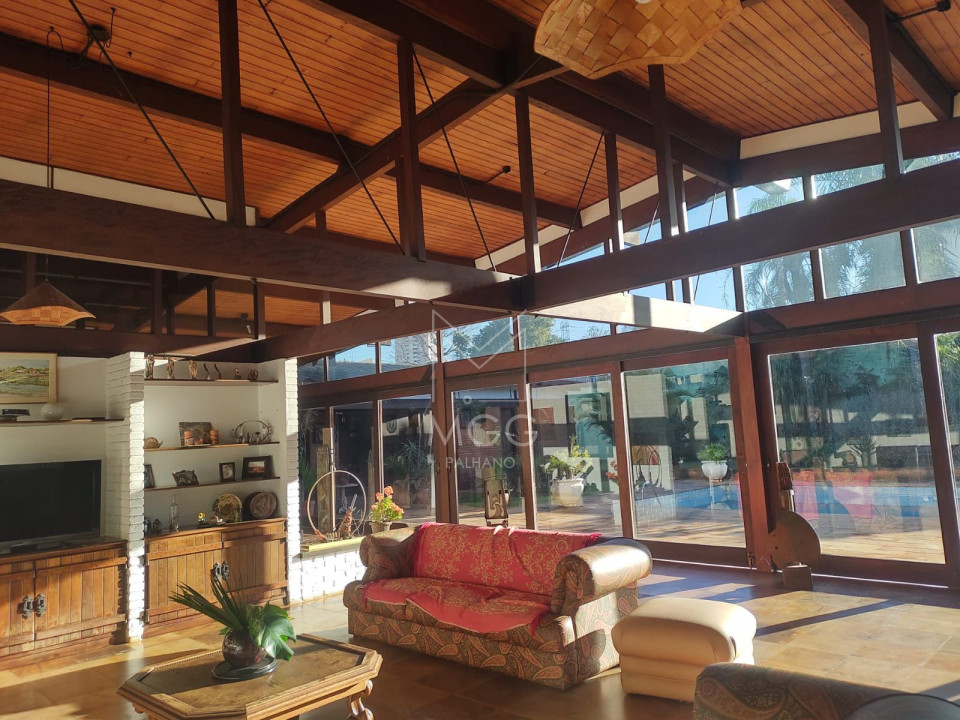 CASA SANTOS DUMOND