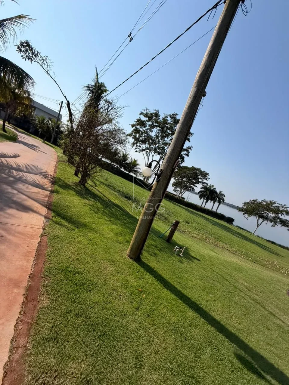 TERRENO Condomínio Ilha do Sol