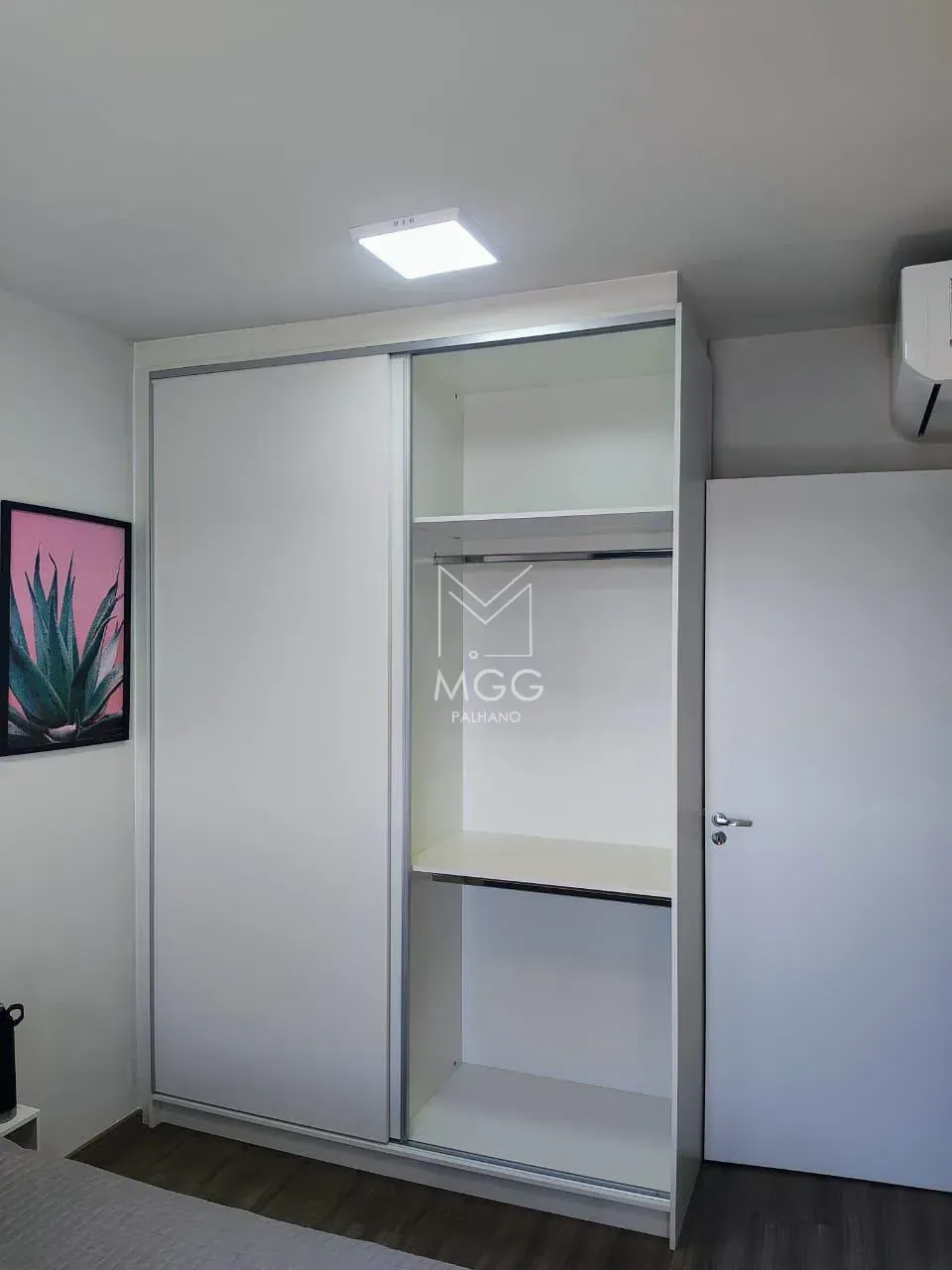 APARTAMENTO EDIFÍCIO CARMEL
