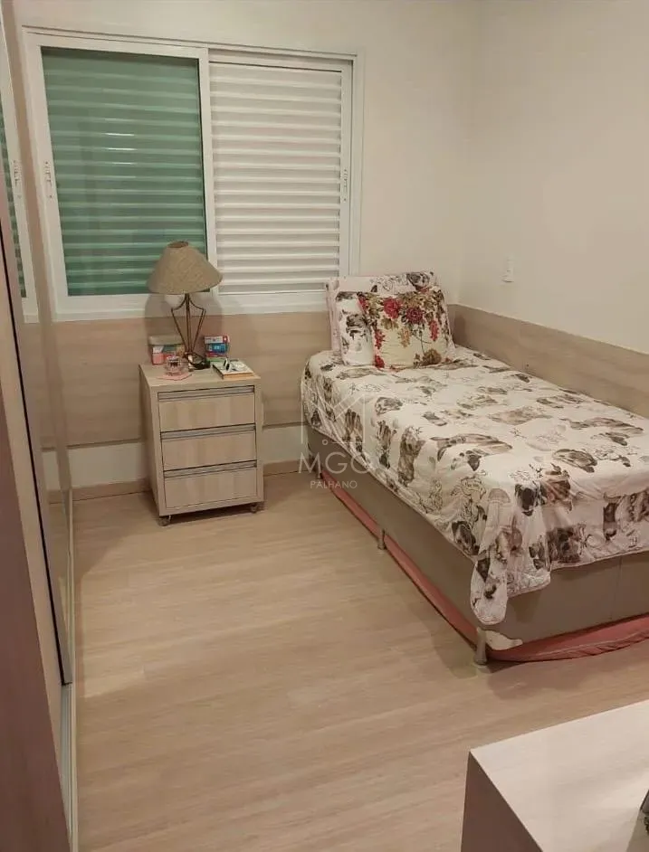 CASA CONDOMÍNIO ARAÇARI