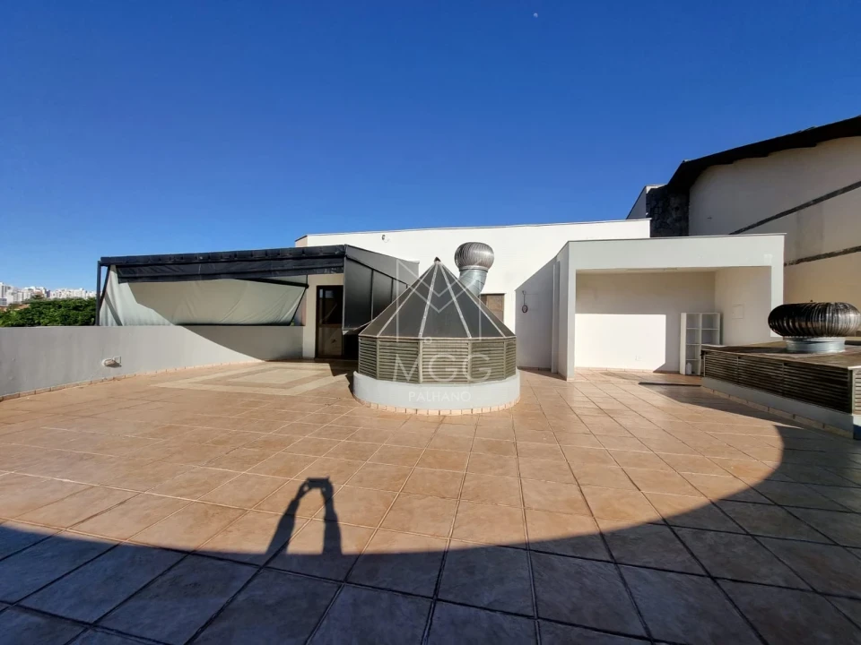 PRÉDIO COMERCIAL NO CENTRO DE LONDRINA