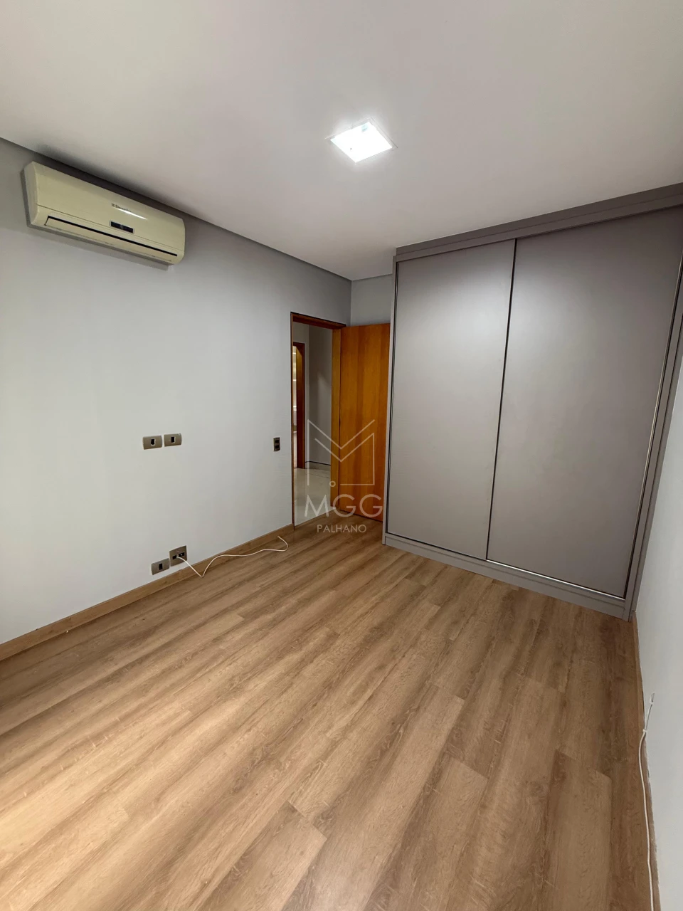 Condomínio Royal Forest