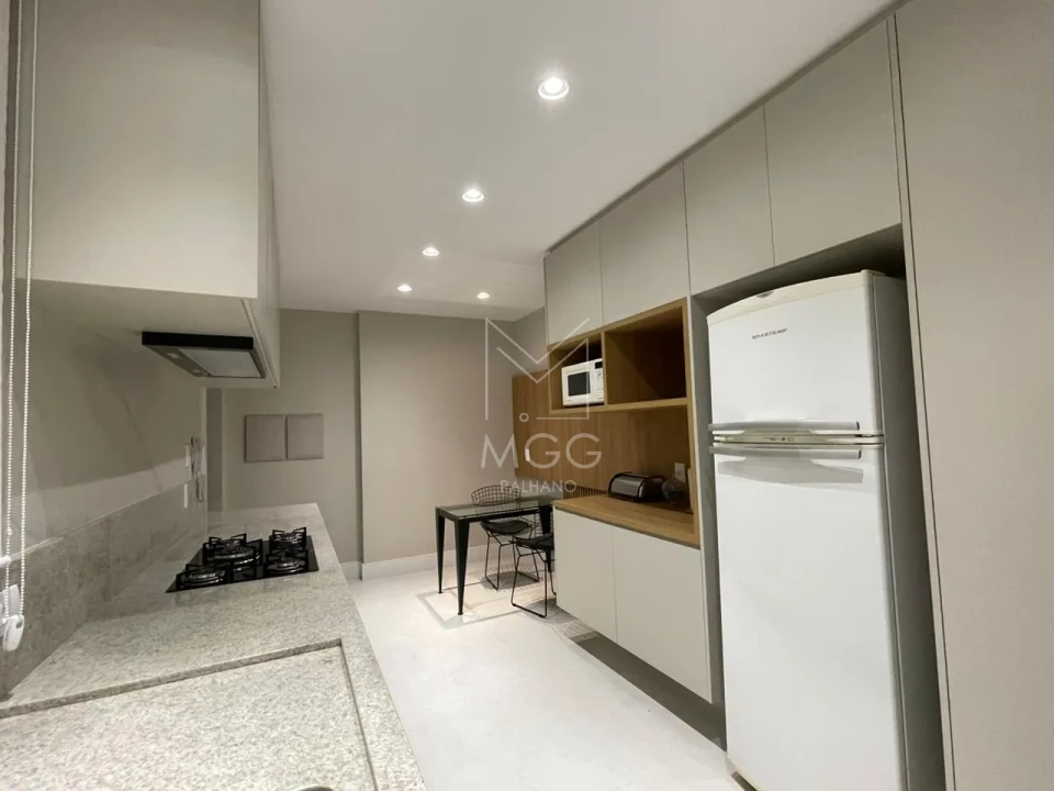 APARTAMENTO EDIFÍCIO GAUDI
