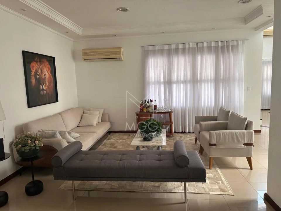 Casa em condomínio Alphaville Jacarandás