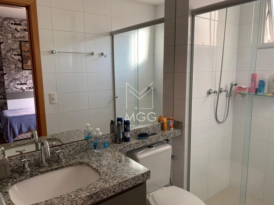 APARTAMENTO EDIFÍCIO FERNANDO PESSOA