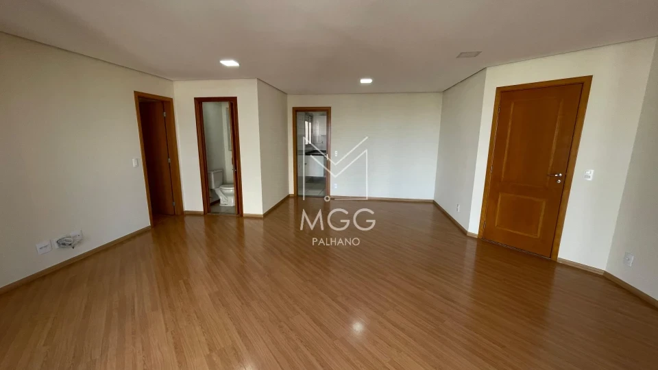 APARTAMENTO EDIFÍCIO SOLAR RIVERA