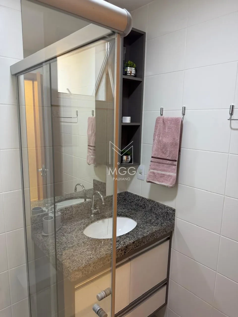 APARTAMENTO EDIFÍCIO TORRES INGLATERRA