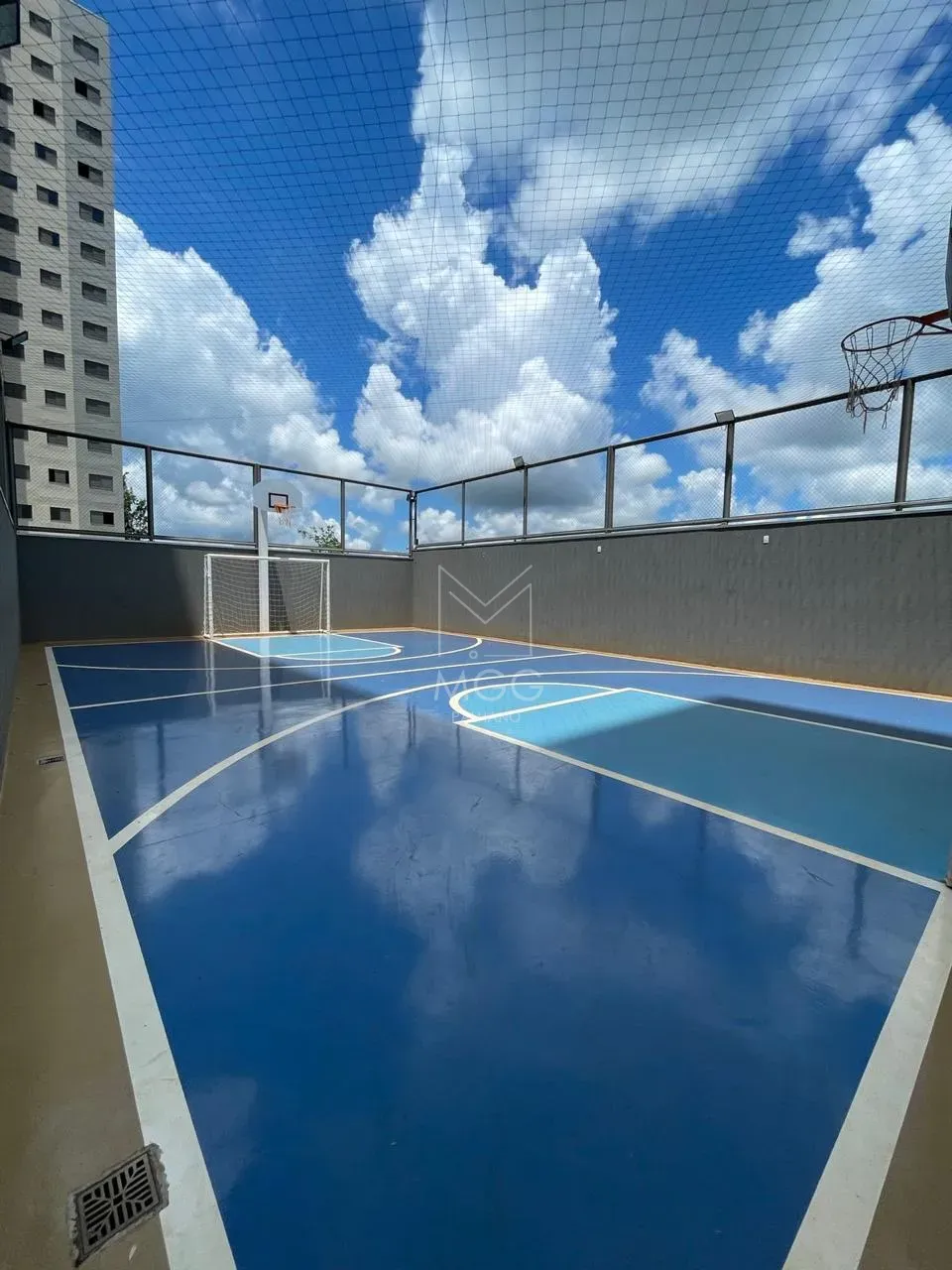 APARTAMENTO EDIFÍCIO CARMEL
