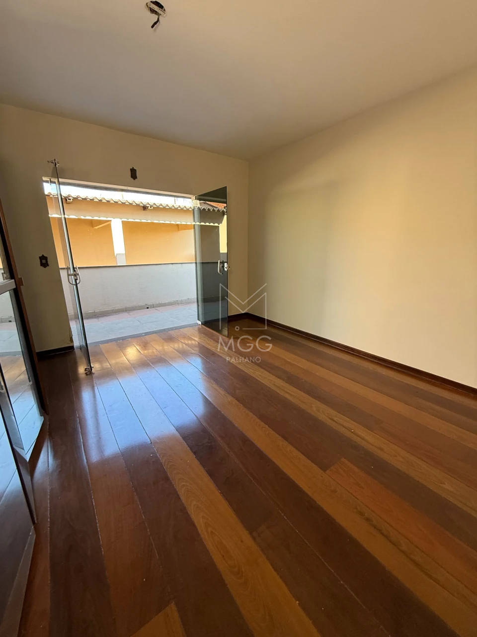 Casa na Rua Deputado Nilson Ribas, nº 1173