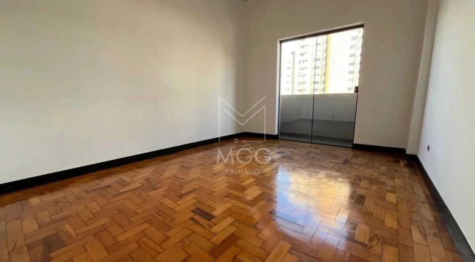 APARTAMENTO EDIFÍCIO TOKIO