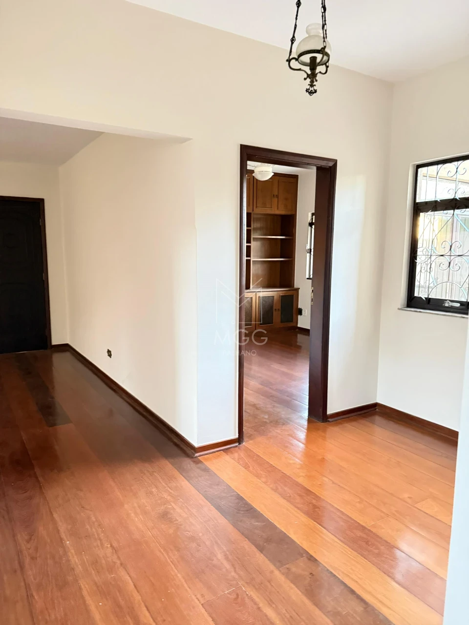 Casa na Rua Deputado Nilson Ribas, nº 1173