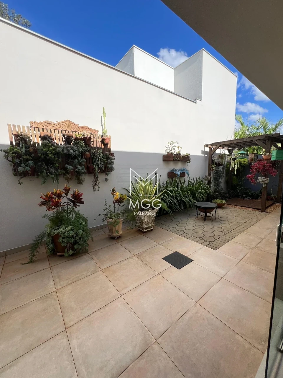 CASA CONDOMÍNIO ROYAL FOREST