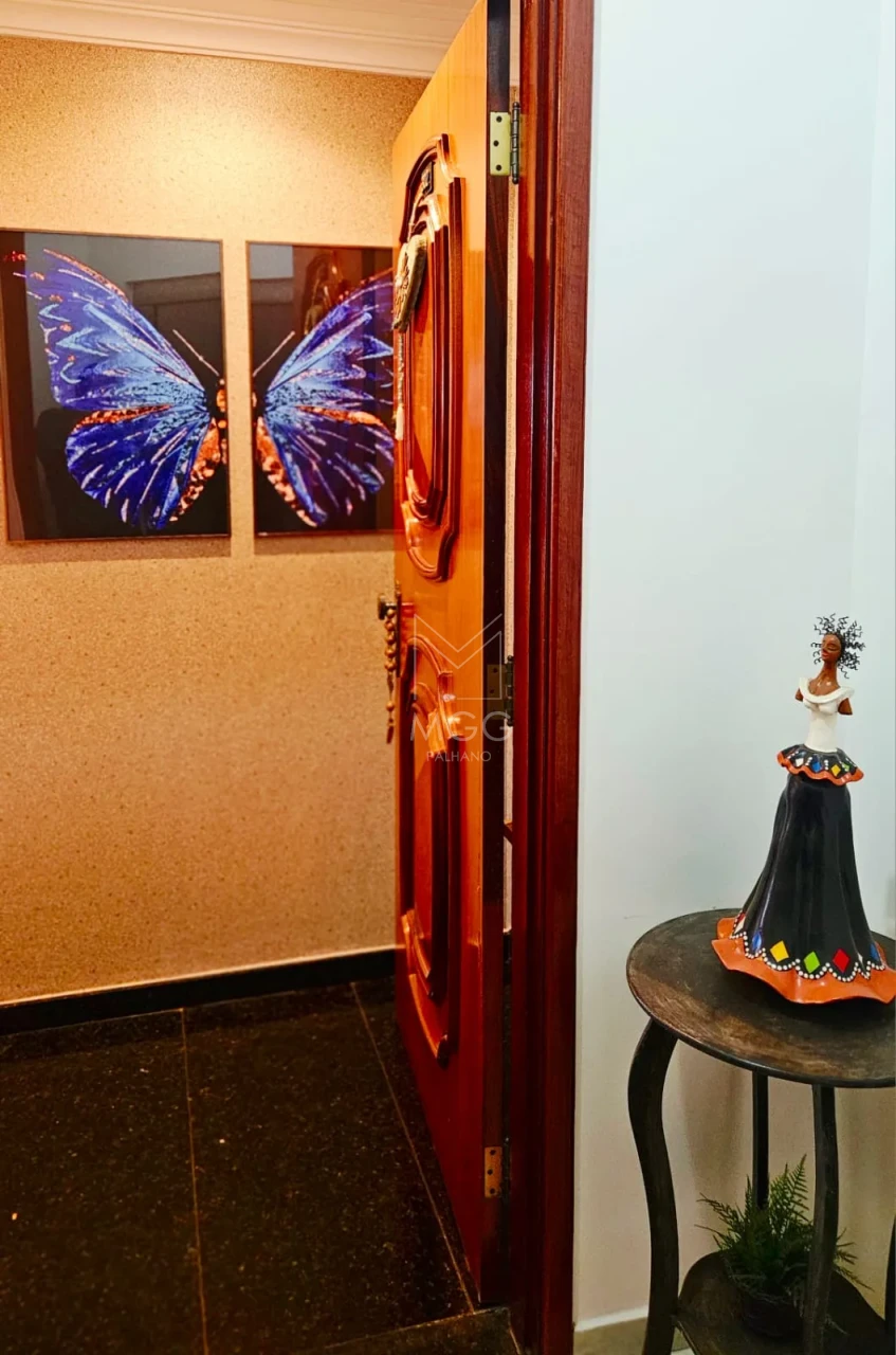 APARTAMENTO EDIFÍCIO FLORESTA NEGRA