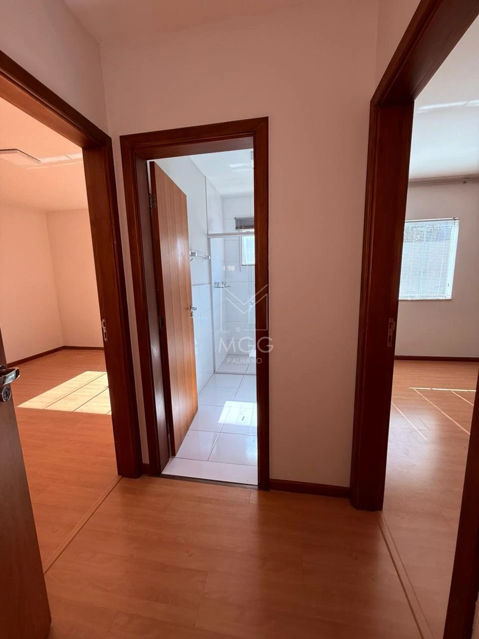 SOBRADO LOCAÇÃO CONDOMINIO ROYAL FOREST
