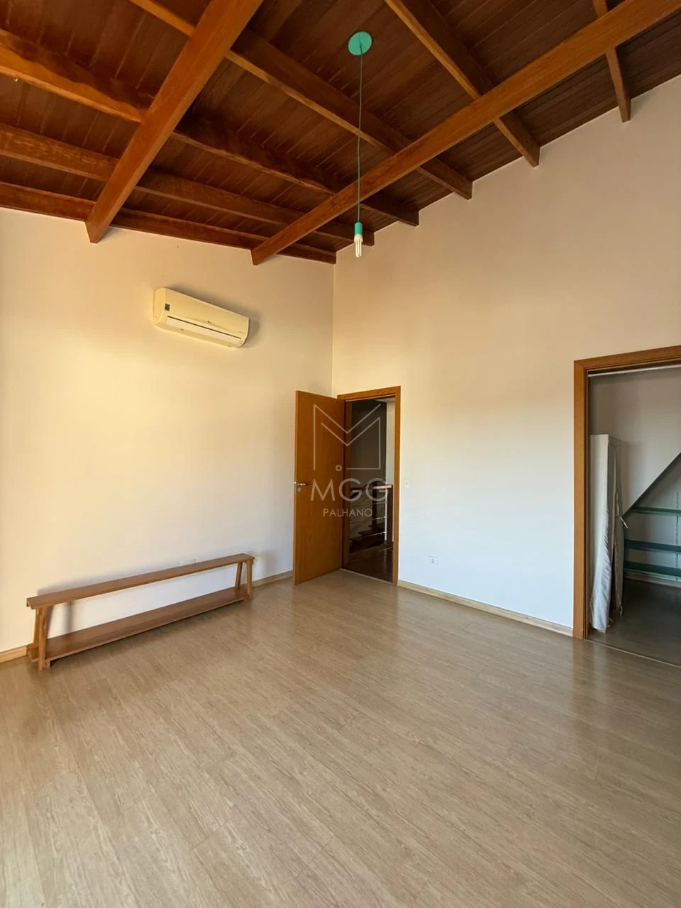CASA CONDOMÍNIO ROYAL FOREST