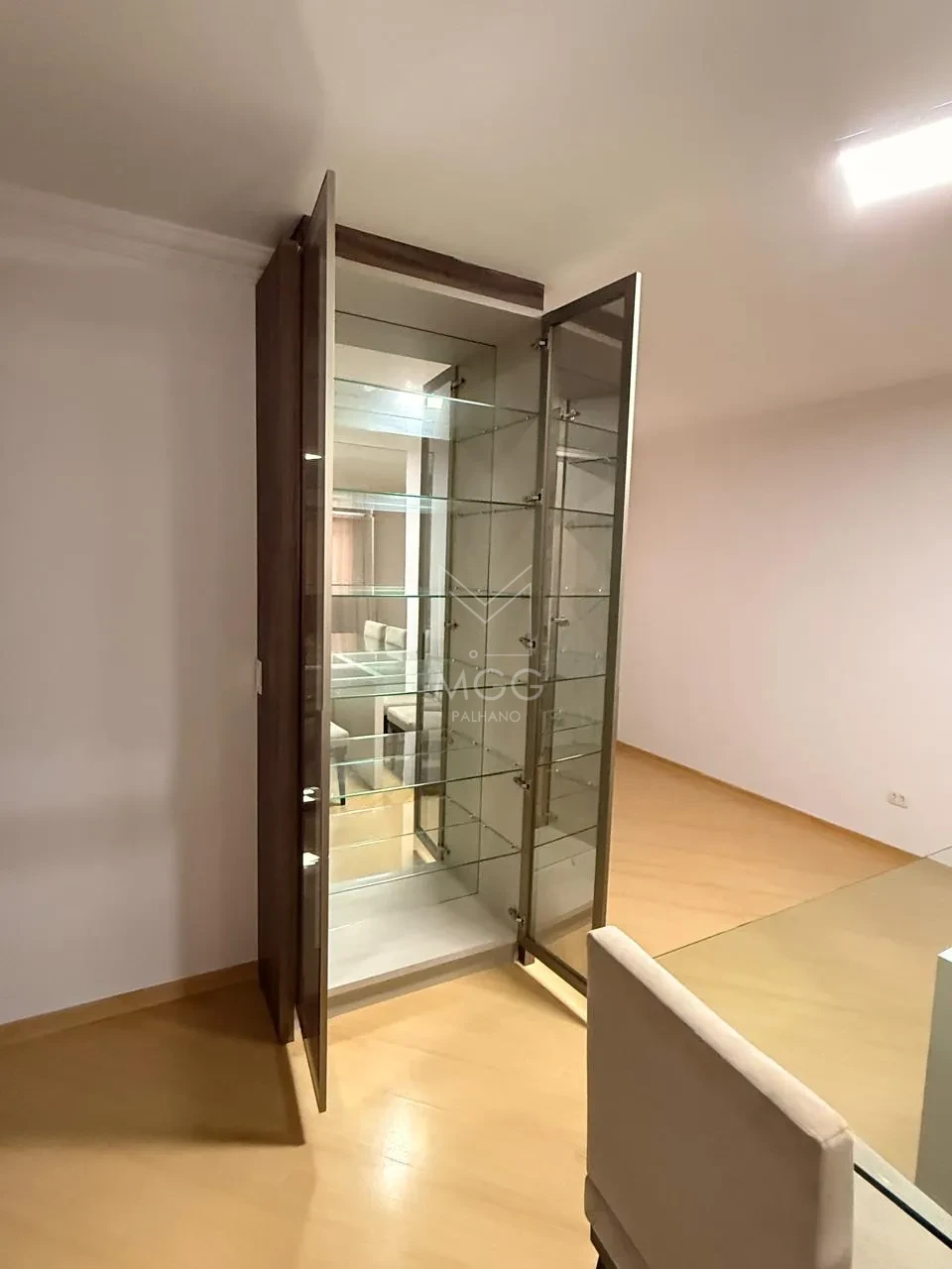 APARTAMENTO RESIDENCIAL DO LAGO 1