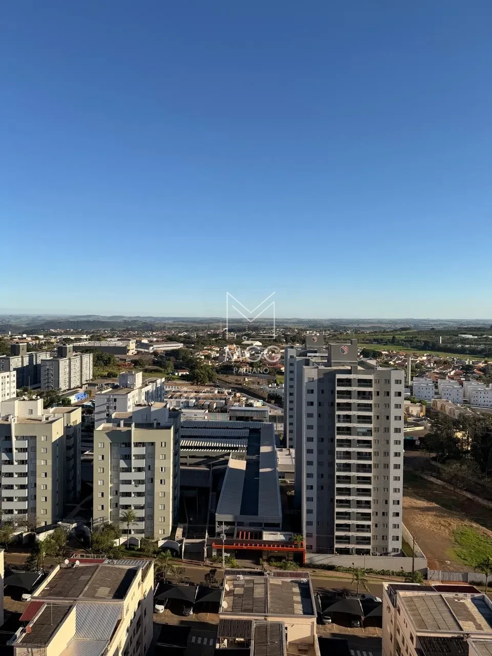 APARTAMENTO EDIFÍCIO TORRES INGLATERRA