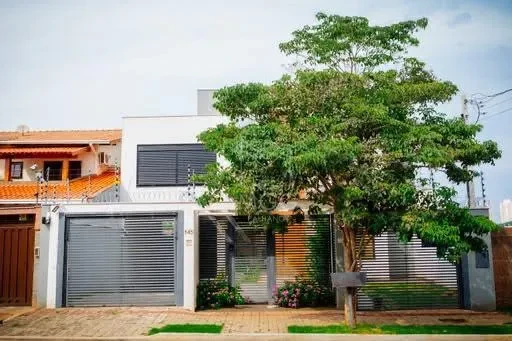 CASA LAGO PARQUE