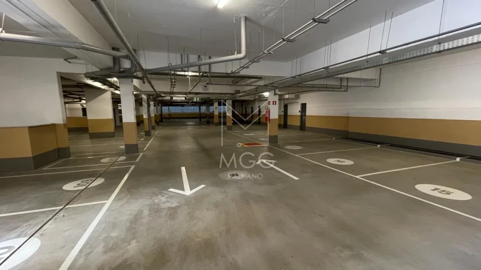 APARTAMENTO EDIFÍCIO WOOD