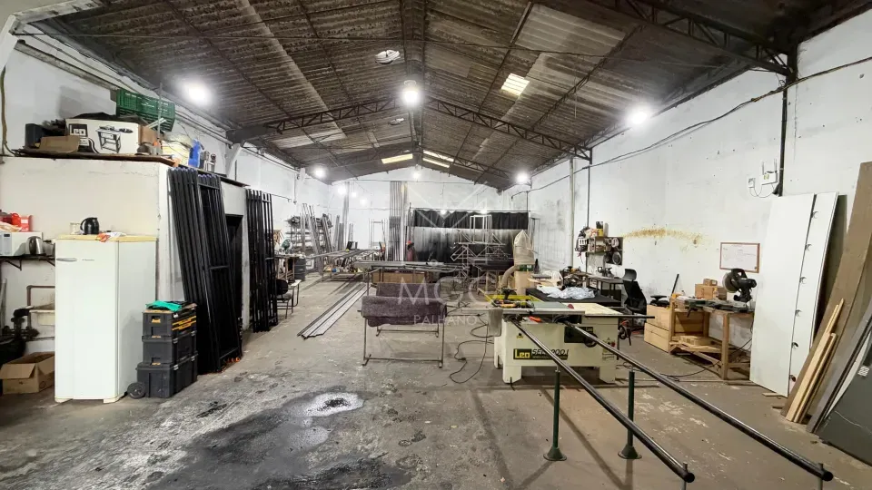 VENDA BARRACÃO COMERCIAL LUIGI AMORESE