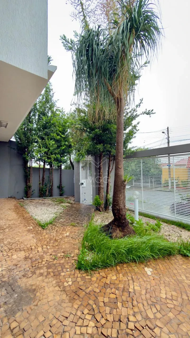 CASA À VENDA EM CAMBÉ