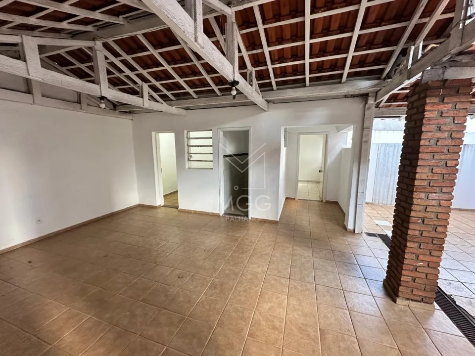 Locação Casa Comercial p/ Clínica na João Cândido,