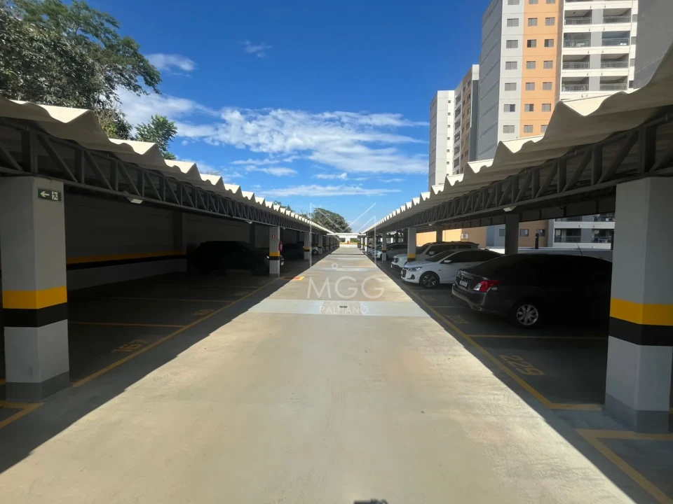 APARTAMENTO EDIFÍCIO CARMEL