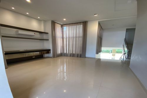 Casa condomínio Alphaville 2