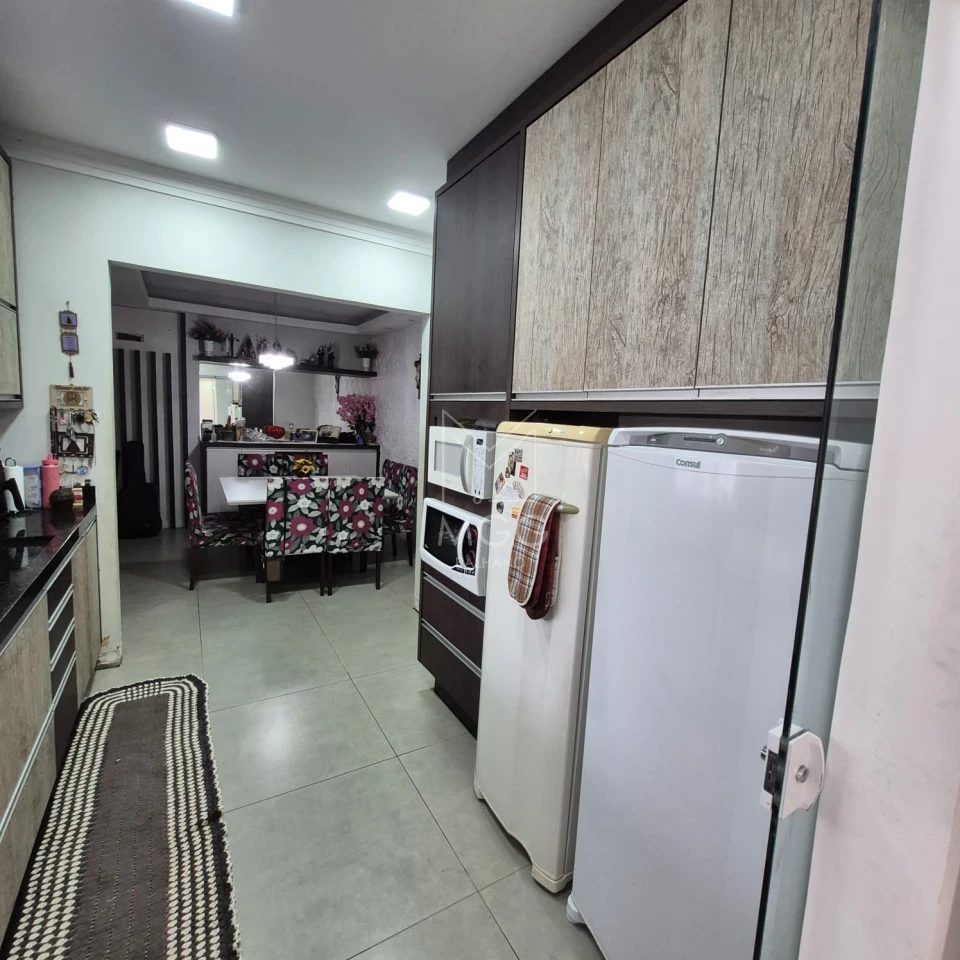 Casa à venda no Jd. Cafezal