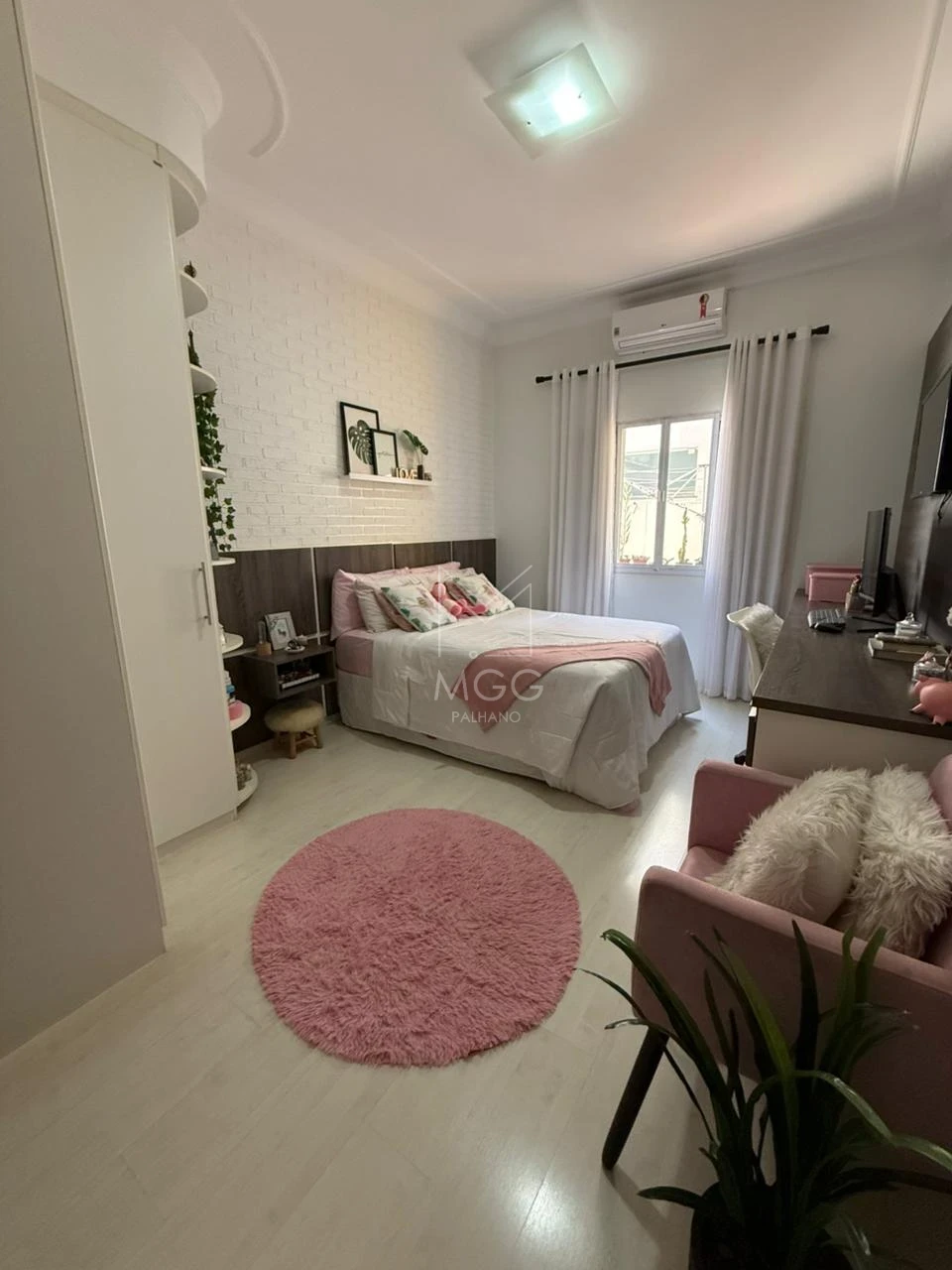 Condomínio Royal Forest