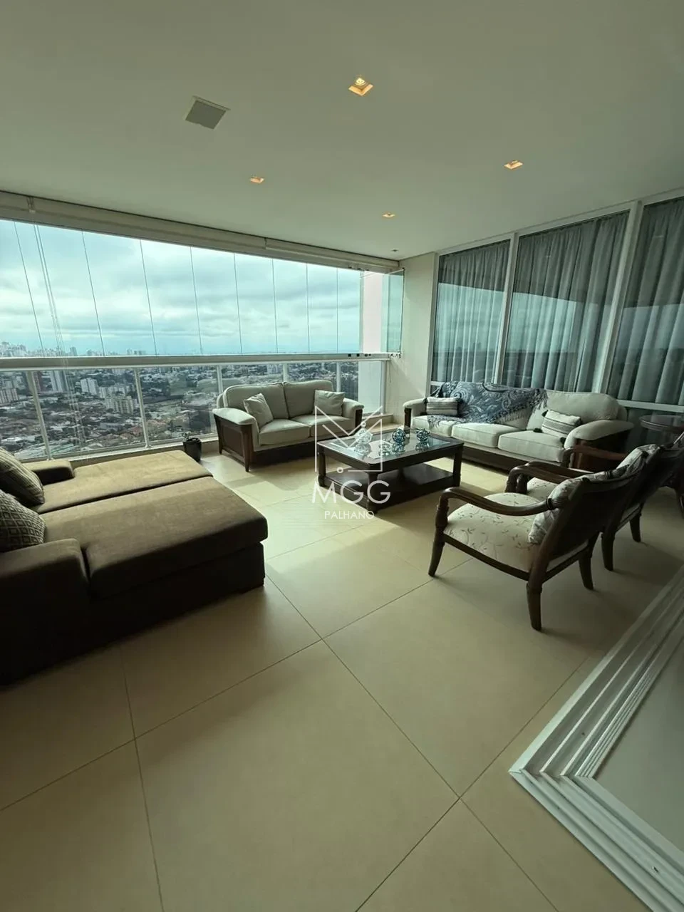APARTAMENTO EDIFÍCIO MAISON HERITAGE