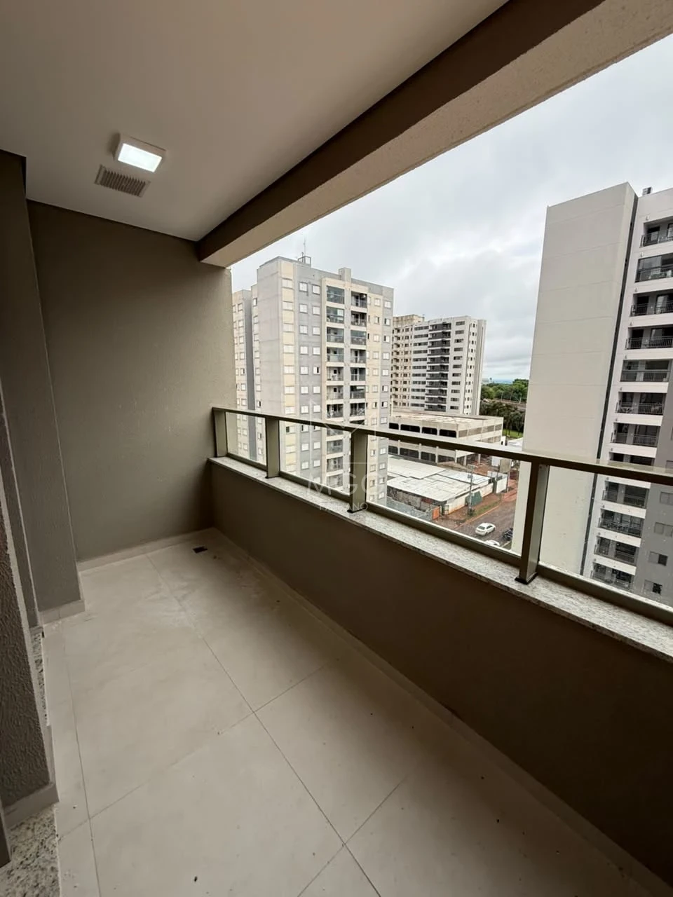 APARTAMENTO EDIFÍCIO TRIBECA