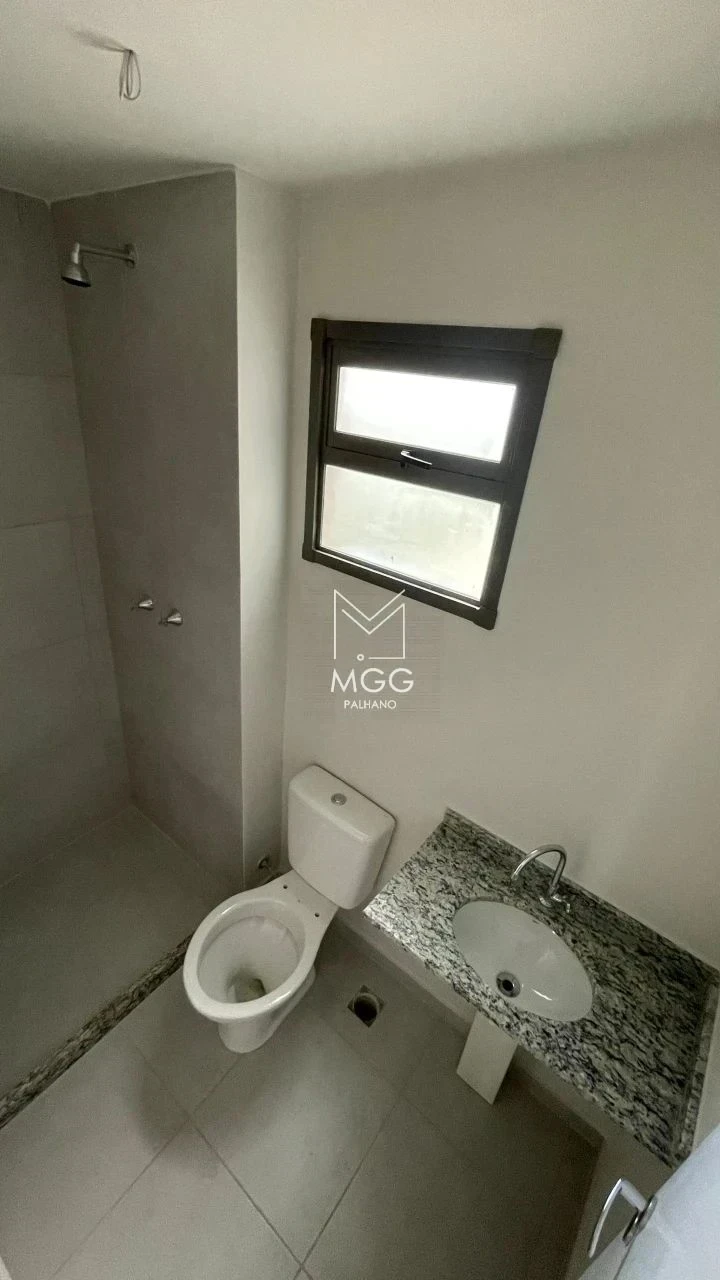 APARTAMENTO EDIFÍCIO CARMEL