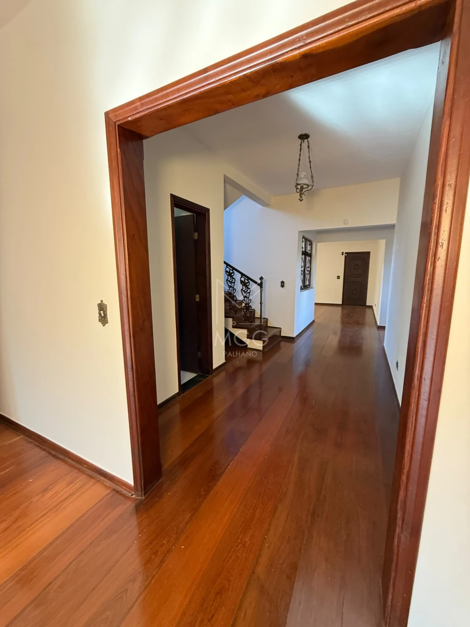 Casa na Rua Deputado Nilson Ribas, nº 1173