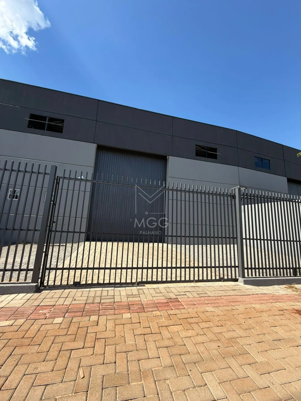 Barracão Av. Europa