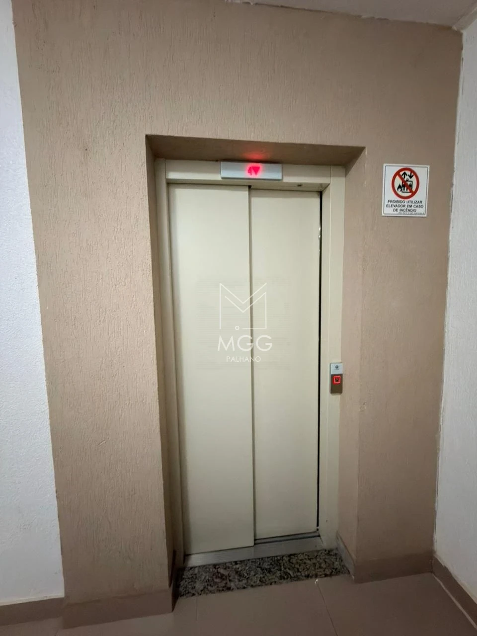 APARTAMENTO RESIDENCIAL LAGOA DOURADA