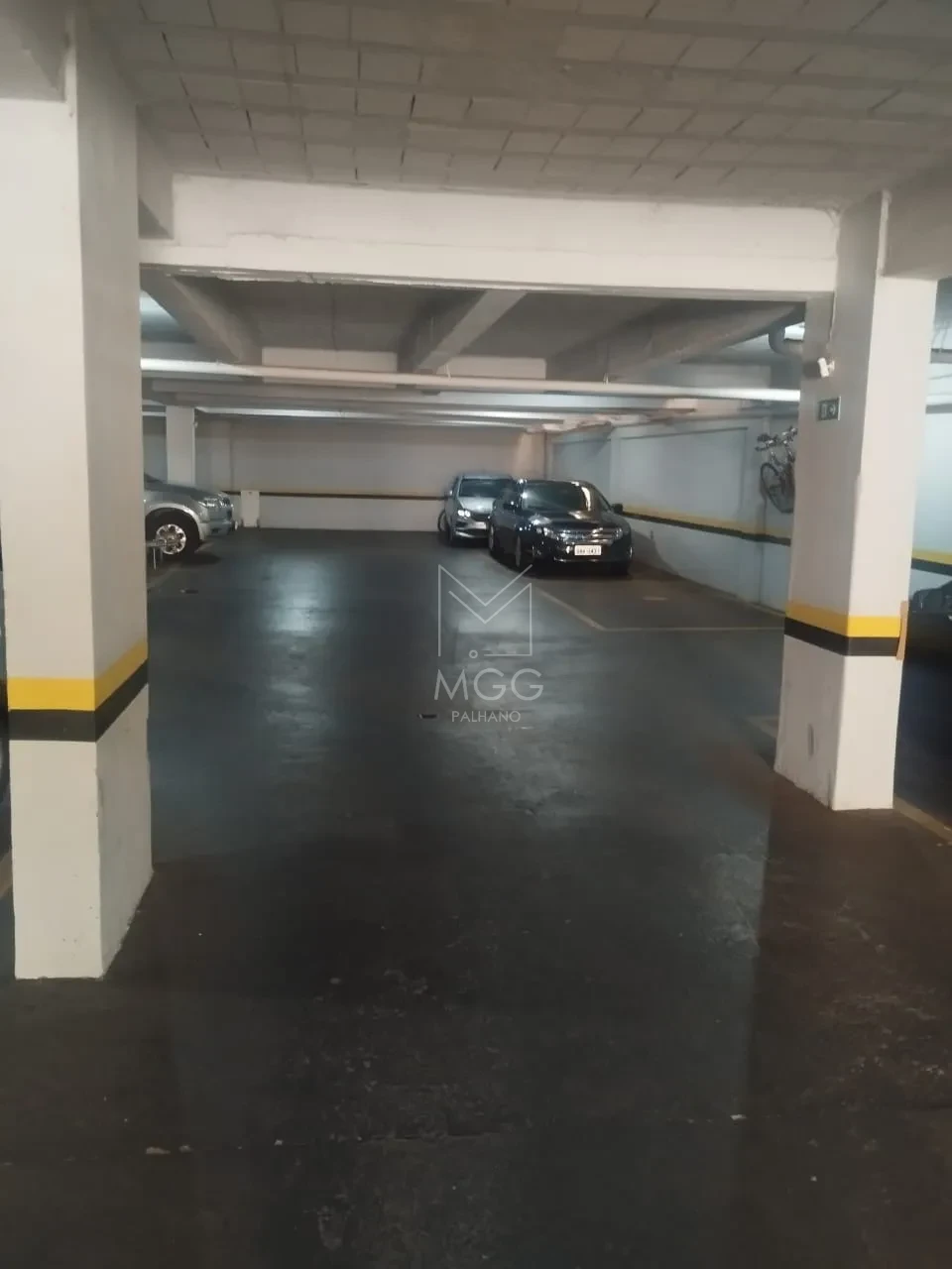 APARTAMENTO EDIFICIO KENNEDY