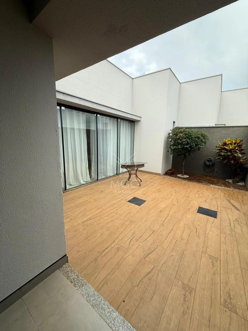 Condomínio Royal Forest