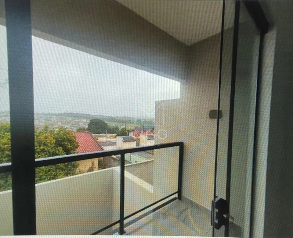 Casa à venda - Jardim Universitário