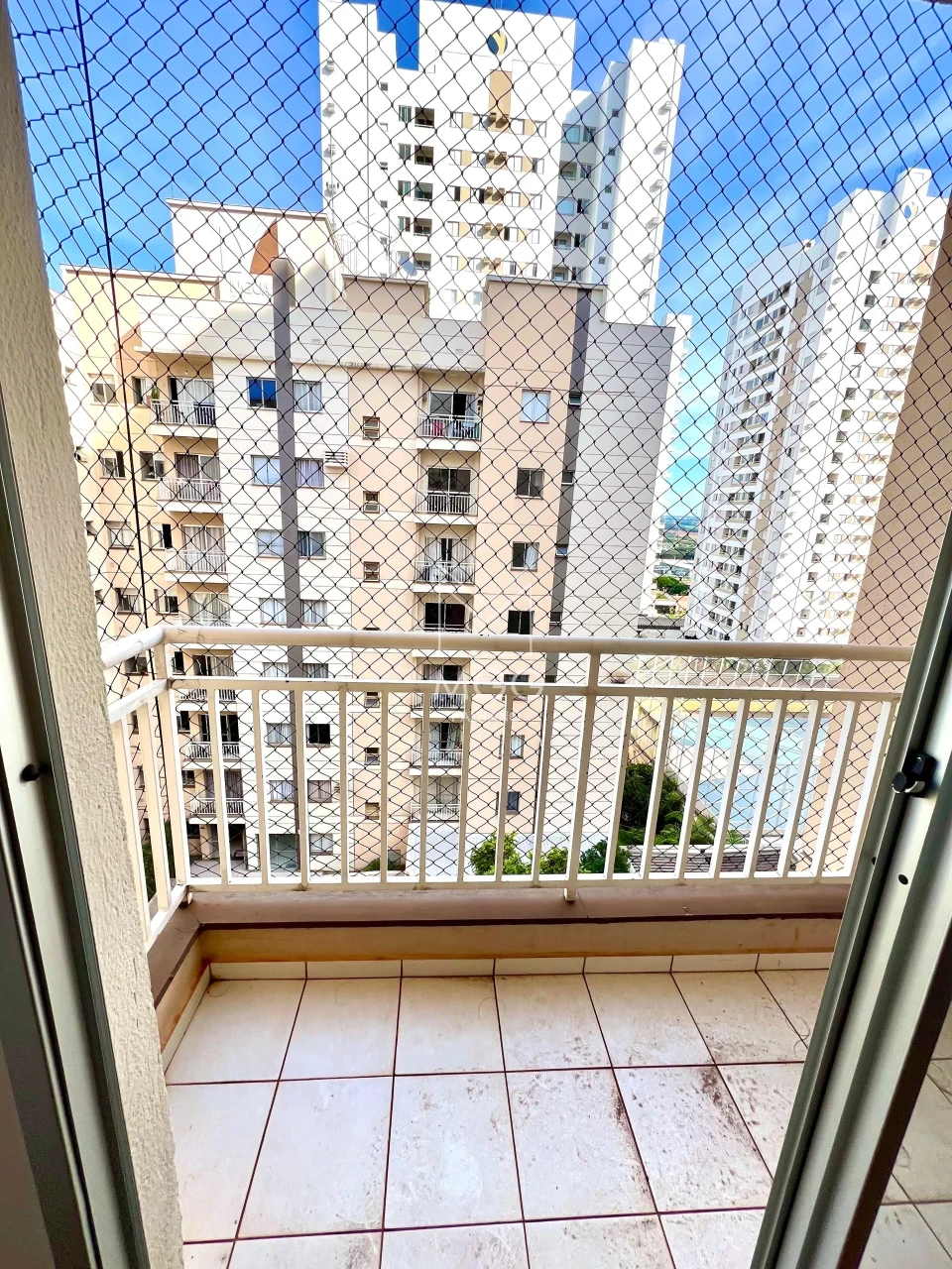 APARTAMENTO LIV CATUAI
